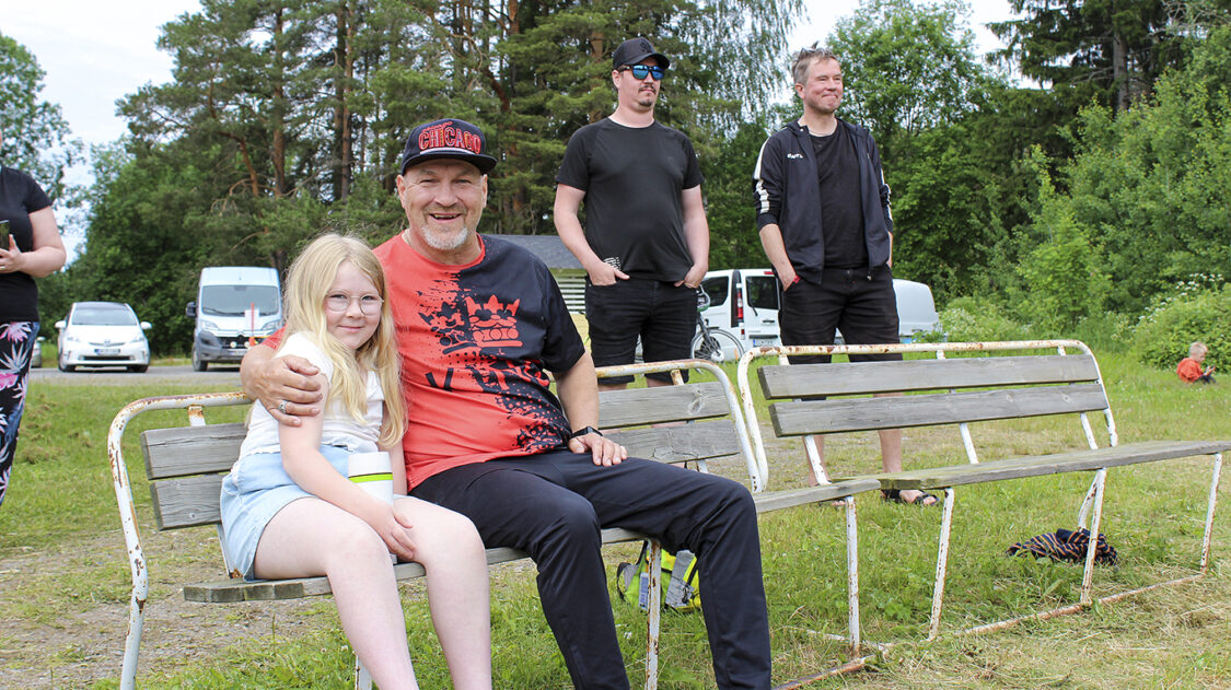 Suurleiri d-valkoinen pelisarja Huissi 1