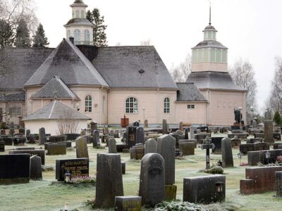 Kuva kirkkovaltuuston juttuun