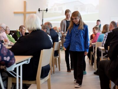 Uuden seurakuntakeskuksen avajaiset 1