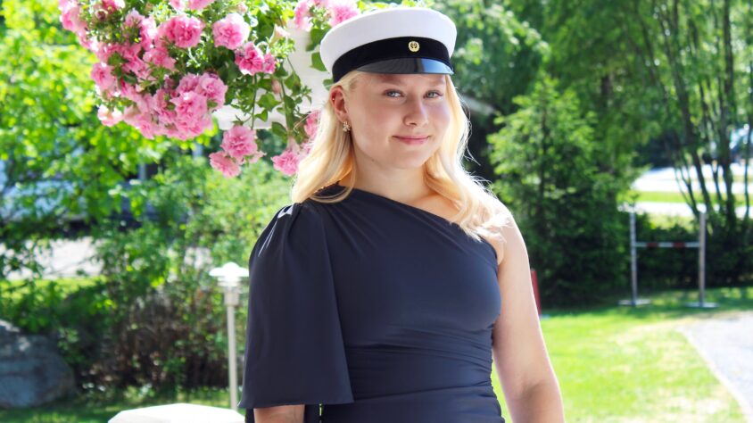 Fanni Tuuri ylioppilas 2024 kesälehti